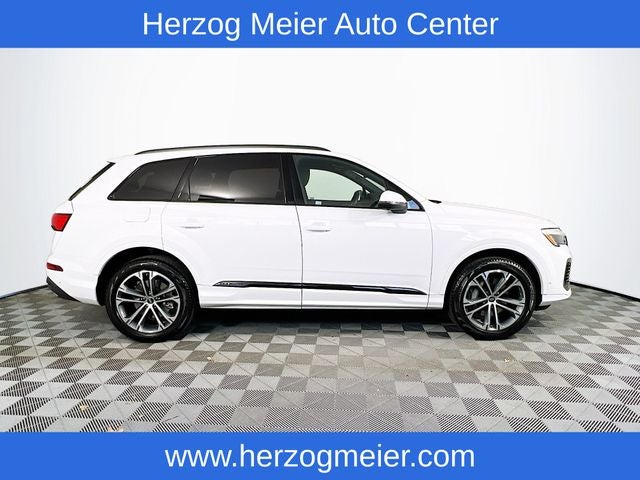 2025 Audi Q7 45 Premium Plus quattro