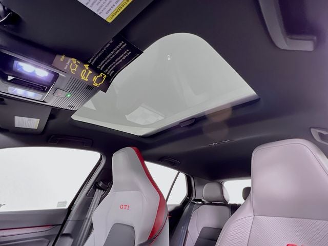 2025 Volkswagen Golf GTI 2.0T SE