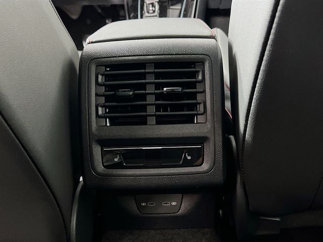 2025 Volkswagen Golf GTI Autobahn