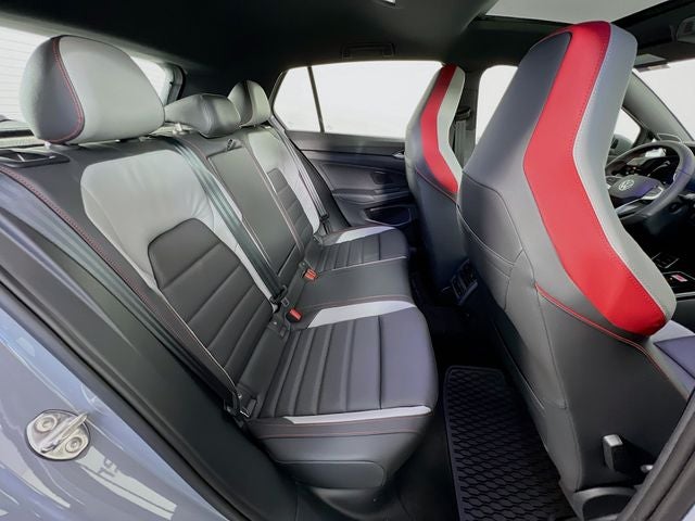 2026 Volkswagen Golf GTI Autobahn