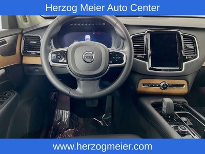 2024 Volvo XC90 B6 Plus Bright Theme 6-Seater