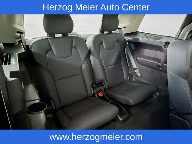2024 Volvo XC90 B6 Plus Bright Theme 6-Seater