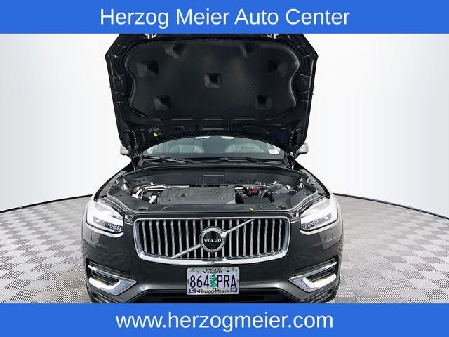 2024 Volvo XC90 B6 Plus Bright Theme 6-Seater