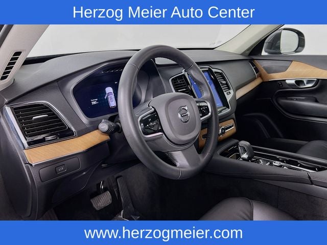 2024 Volvo XC90 B6 Plus Bright Theme 6-Seater