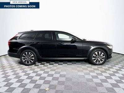 2024 Volvo V90 Cross Country B6