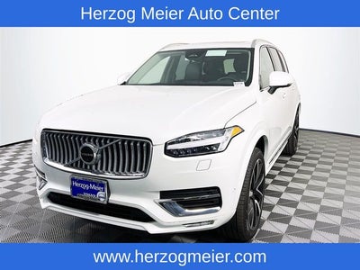 2025 Volvo XC90 B6 Plus 7-Seater