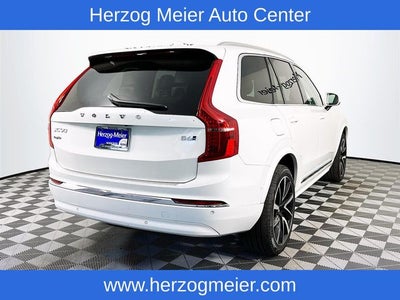 2025 Volvo XC90 B6 Plus 7-Seater