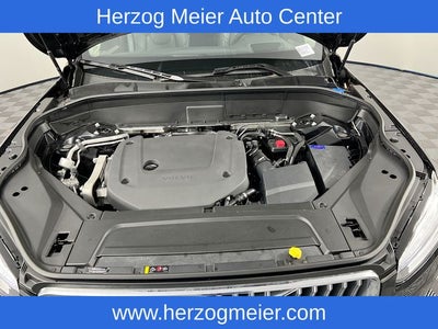 2025 Volvo XC90 B6 Ultra Bright