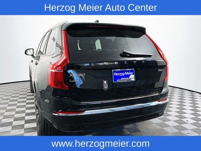 2025 Volvo XC90 B6 Ultra Bright