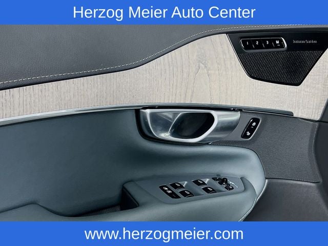 2024 Volvo XC90 Ultimate B6