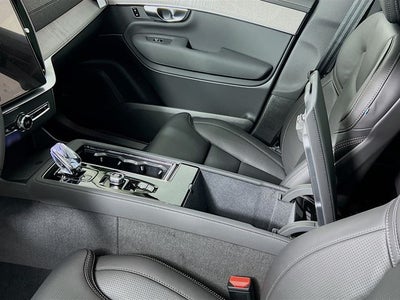 2026 Volvo XC90 B6 Ultra