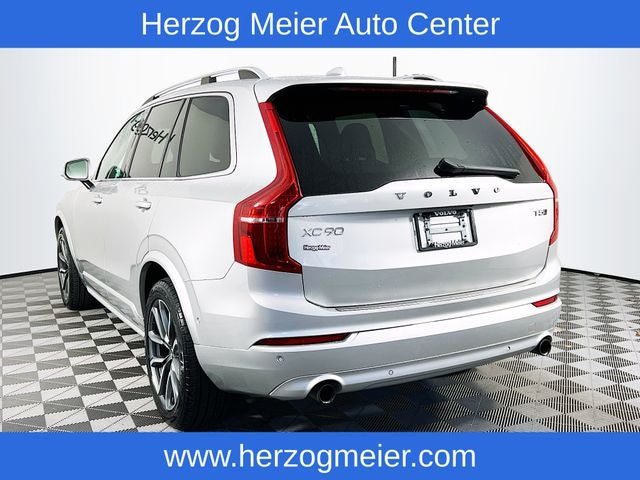 2019 Volvo XC90 T5 Momentum