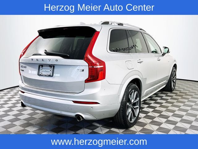 2019 Volvo XC90 T5 Momentum