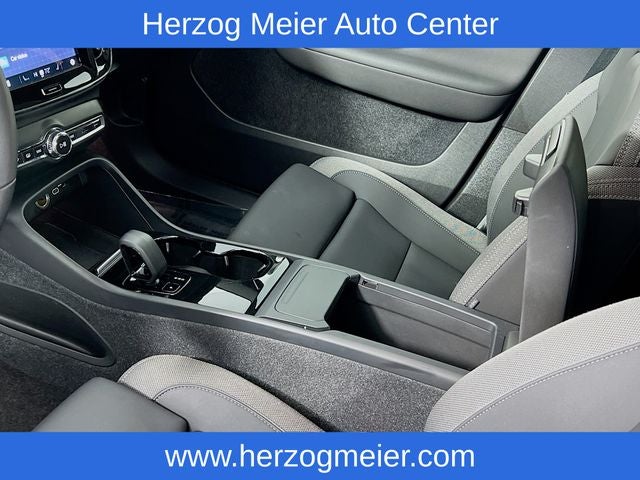 2023 Volvo C40 Recharge Pure Electric Twin Core