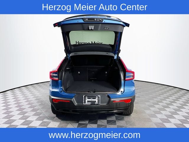 2023 Volvo C40 Recharge Pure Electric Twin Core