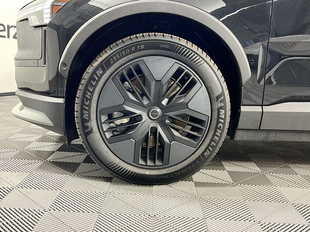 2026 Volvo EX30 Twin Motor Cross Country Ultra