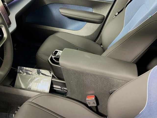 2025 Volvo EX30 Twin Motor Performance Plus