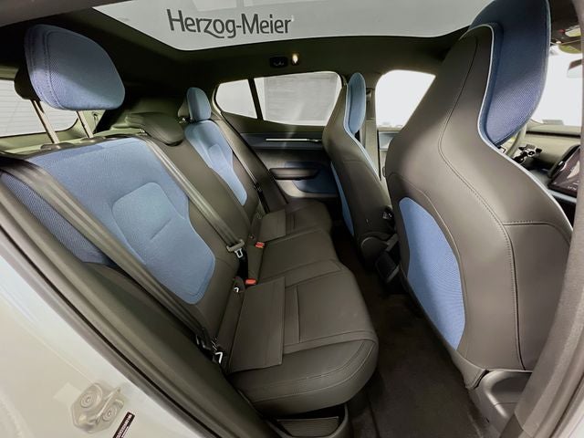 2025 Volvo EX30 Twin Motor Performance Plus