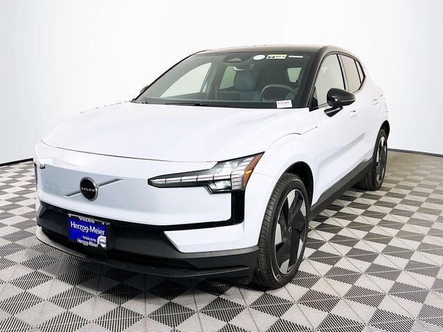 2026 Volvo EX30 Twin Motor Performance Plus