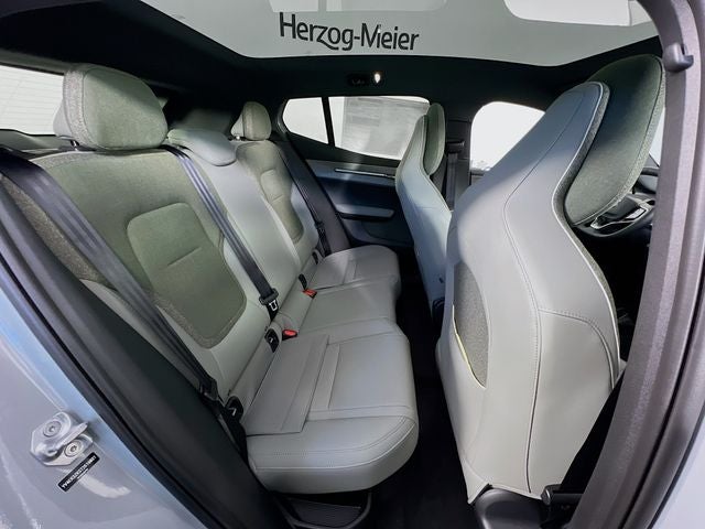 2026 Volvo EX30 Twin Motor Performance Plus