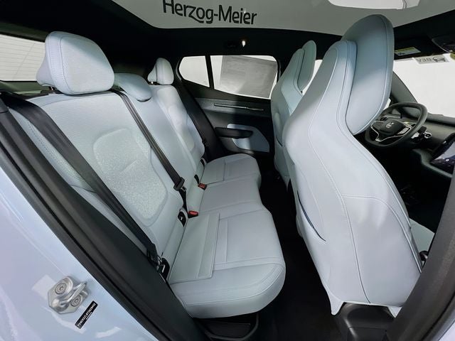 2026 Volvo EX30 Twin Motor Performance Ultra