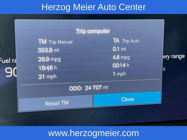 2023 Volvo XC60 Recharge Plug-In Hybrid T8 Plus Dark Theme