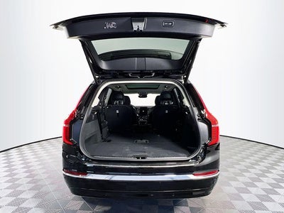 2026 Volvo XC90 Plug-In Hybrid T8 Plus 6 Passenger