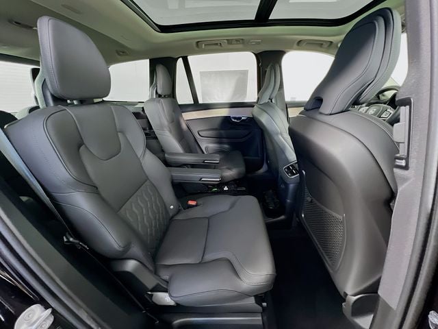 2026 Volvo XC90 Plug-In Hybrid T8 Plus 6 Passenger