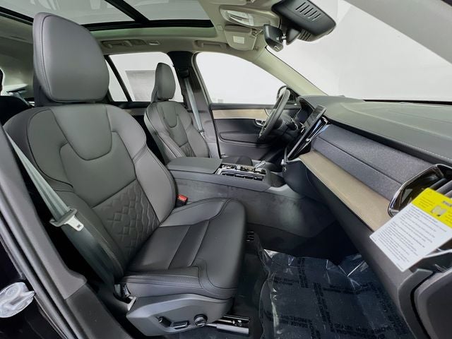 2026 Volvo XC90 Plug-In Hybrid T8 Plus 6 Passenger