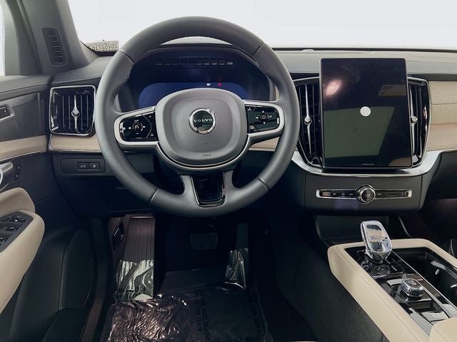 2026 Volvo XC90 Plug-In Hybrid T8 Plus 6 Passenger
