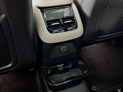 2026 Volvo XC90 Plug-In Hybrid T8 Plus 6 Passenger