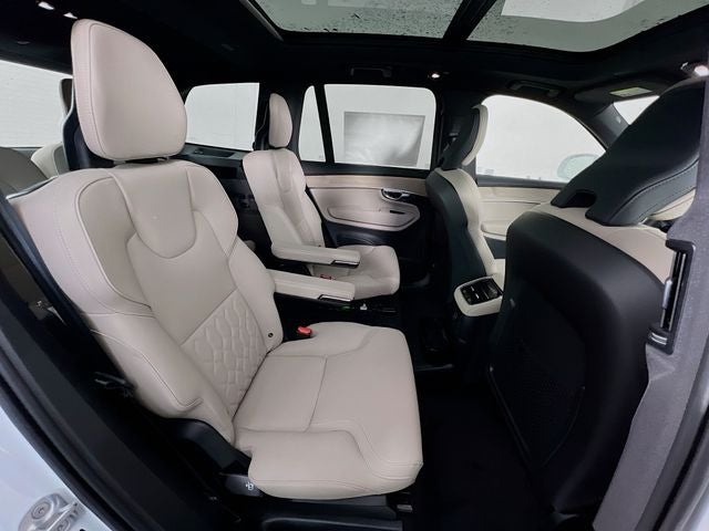 2026 Volvo XC90 Plug-In Hybrid T8 Plus 6 Passenger