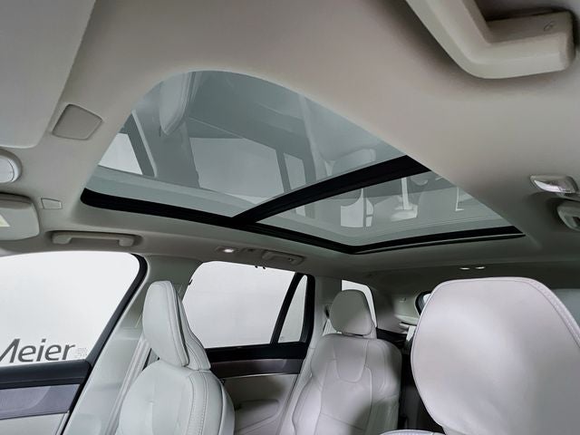 2026 Volvo XC90 Plug-In Hybrid T8 Ultra 6 Passenger