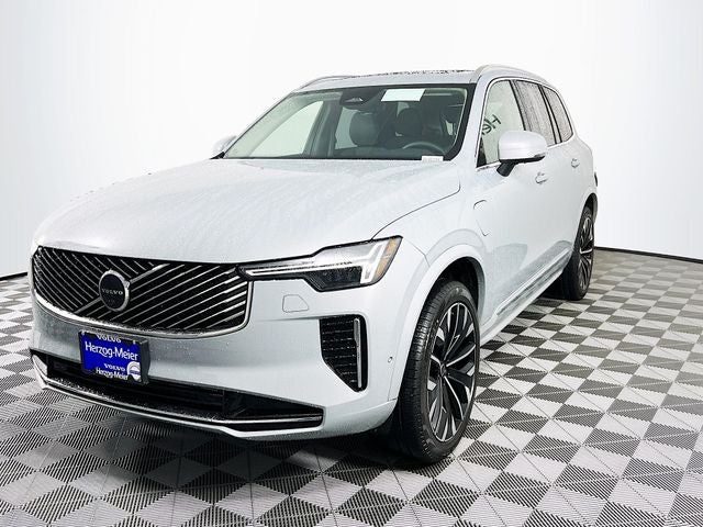 2026 Volvo XC90 Plug-In Hybrid T8 Plus 7 Passenger