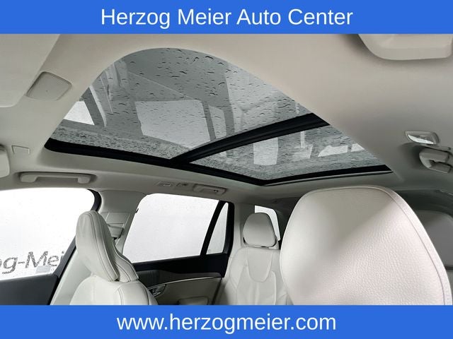 2025 Volvo XC90 Plug-In Hybrid T8 Plus 7 Passenger