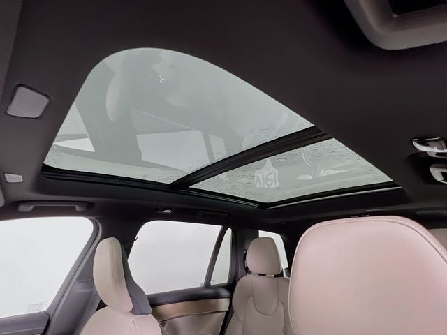 2026 Volvo XC90 Plug-In Hybrid T8 Plus 7 Passenger