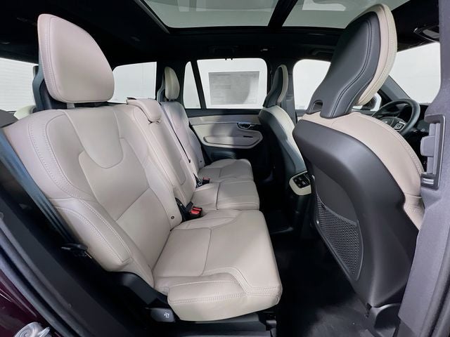 2026 Volvo XC90 Plug-In Hybrid T8 Ultra 7 Passenger