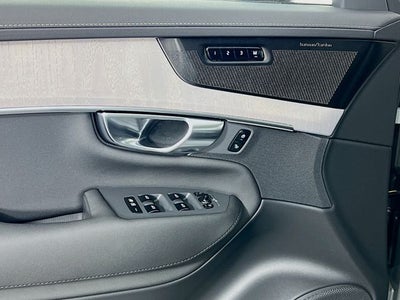 2026 Volvo XC90 Plug-In Hybrid T8 Ultra