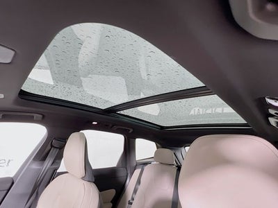 2026 Volvo XC60 Plug-In Hybrid T8 Plus