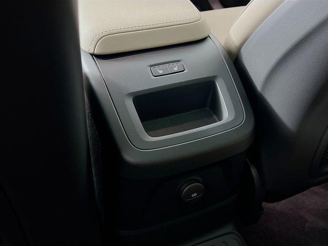 2026 Volvo XC60 Plug-In Hybrid T8 Plus