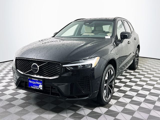 2026 Volvo XC60 Plug-In Hybrid T8 Plus