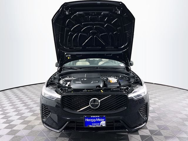 2026 Volvo XC60 Plug-In Hybrid T8 Plus