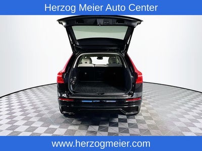 2025 Volvo XC60 Plug-In Hybrid Plus
