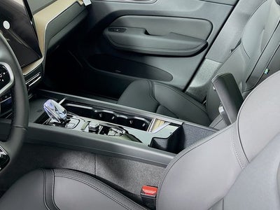 2026 Volvo XC60 Plug-In Hybrid T8 Plus
