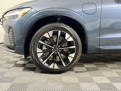2026 Volvo XC60 Plug-In Hybrid T8 Plus