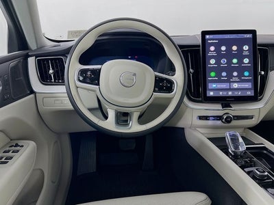 2026 Volvo XC60 Plug-In Hybrid T8 Ultra