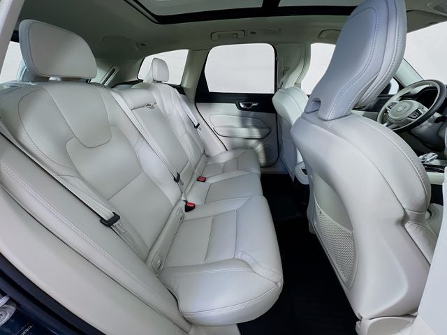 2026 Volvo XC60 Plug-In Hybrid T8 Ultra