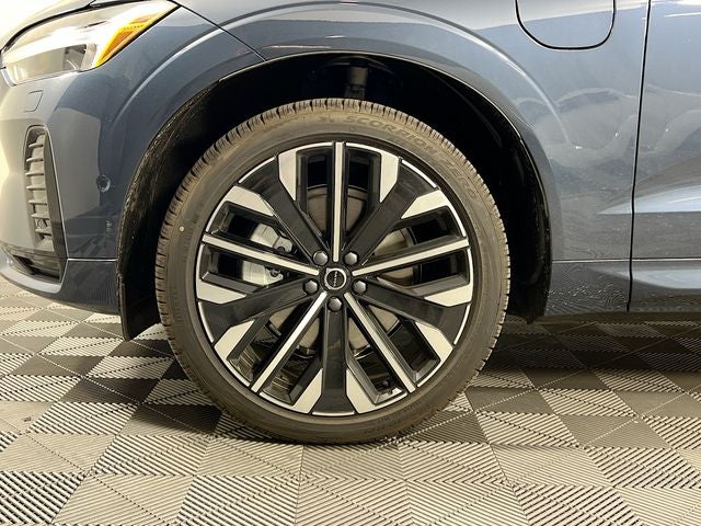 2026 Volvo XC60 Plug-In Hybrid T8 Ultra