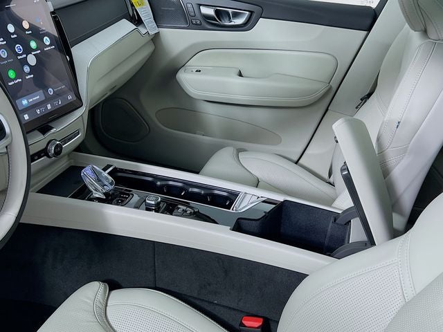 2026 Volvo XC60 Plug-In Hybrid T8 Ultra