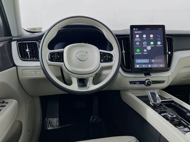 2026 Volvo XC60 Plug-In Hybrid T8 Ultra